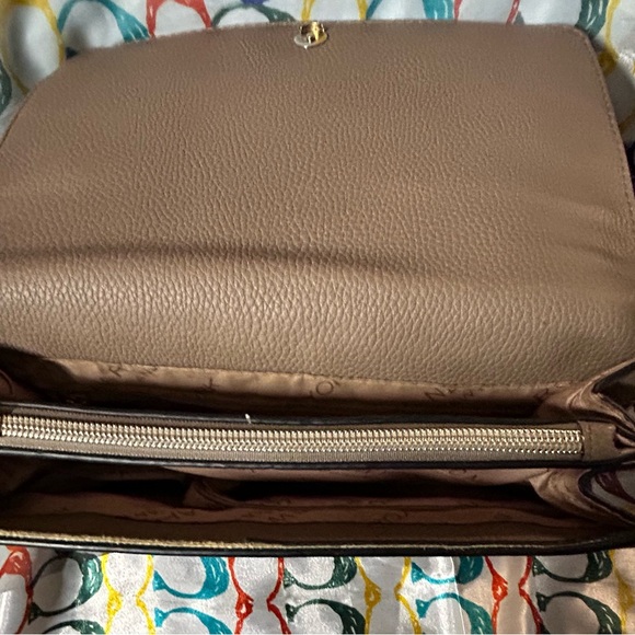 Marc New York Cross Body purse - Picture 5 of 5